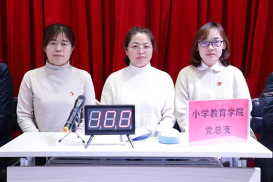 说明: 7C1A2707