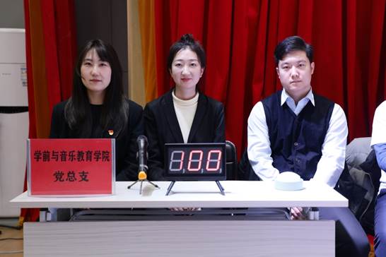说明: 7C1A2723