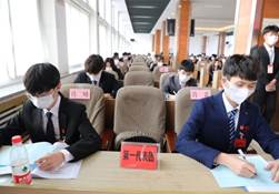 说明: E:\团委2021下\学代会筹备\陈\7C1A1007.JPG